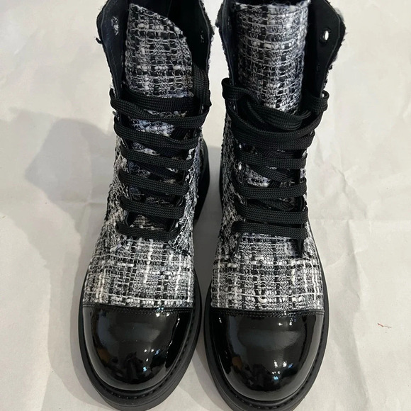 Intrend Black & White Tweed Leather Combat Boots Black Women's 39 EU 9 US NIB - Picture 9 of 14